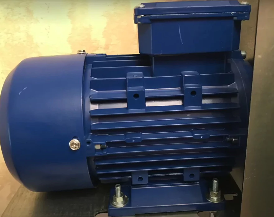 Вентилятор дымоудаления диаметром 600 мм LUFTKON VR 280-46-630-V/D-2h/400°С-30-970 — изображение 3